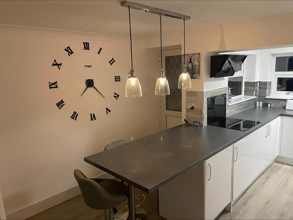 The Ironstone Miners Cottage Wilton  Екстер'єр фото